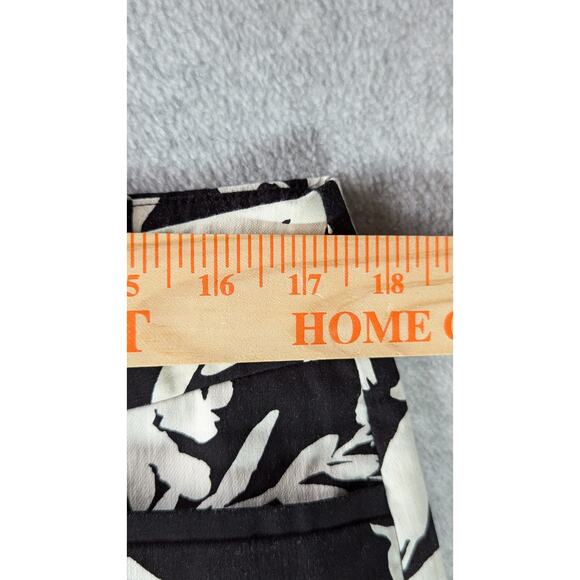 NWT CHICOS Pants 2.5R 14R Brigitte Slim Leg Floral Print So Slimming - Picture 7 of 9